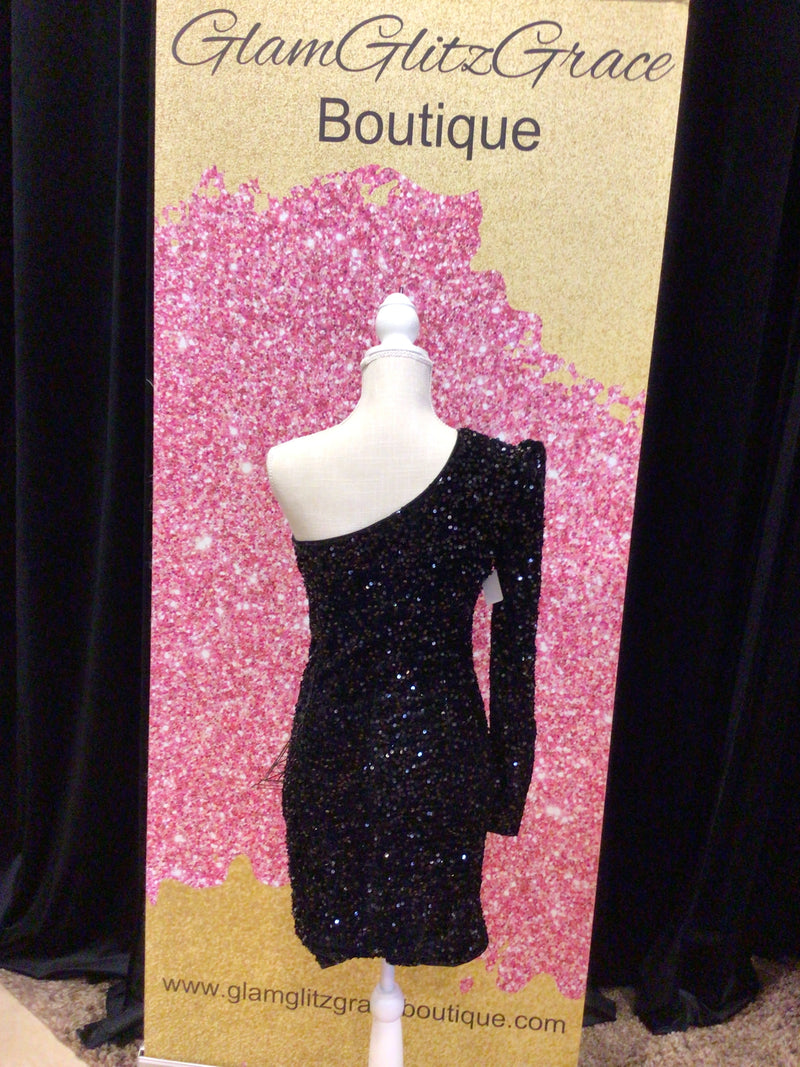 Black one shoulder sequin mini dress