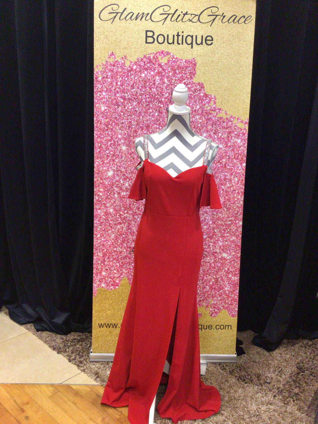 Red Drop Shoulder Sequin Straps Dress With Slit