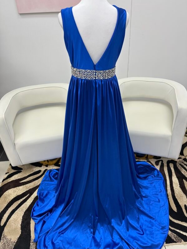 Formal - Image 3